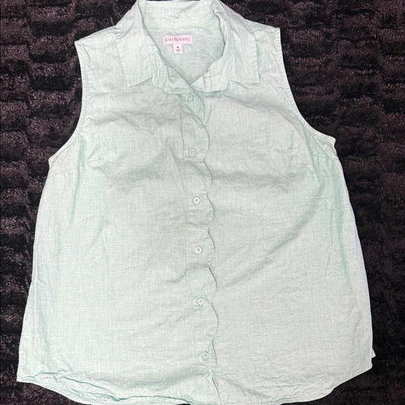 Kim Rogers Light Green Sleeveless Button Down Shirt - Picture 1 of 4